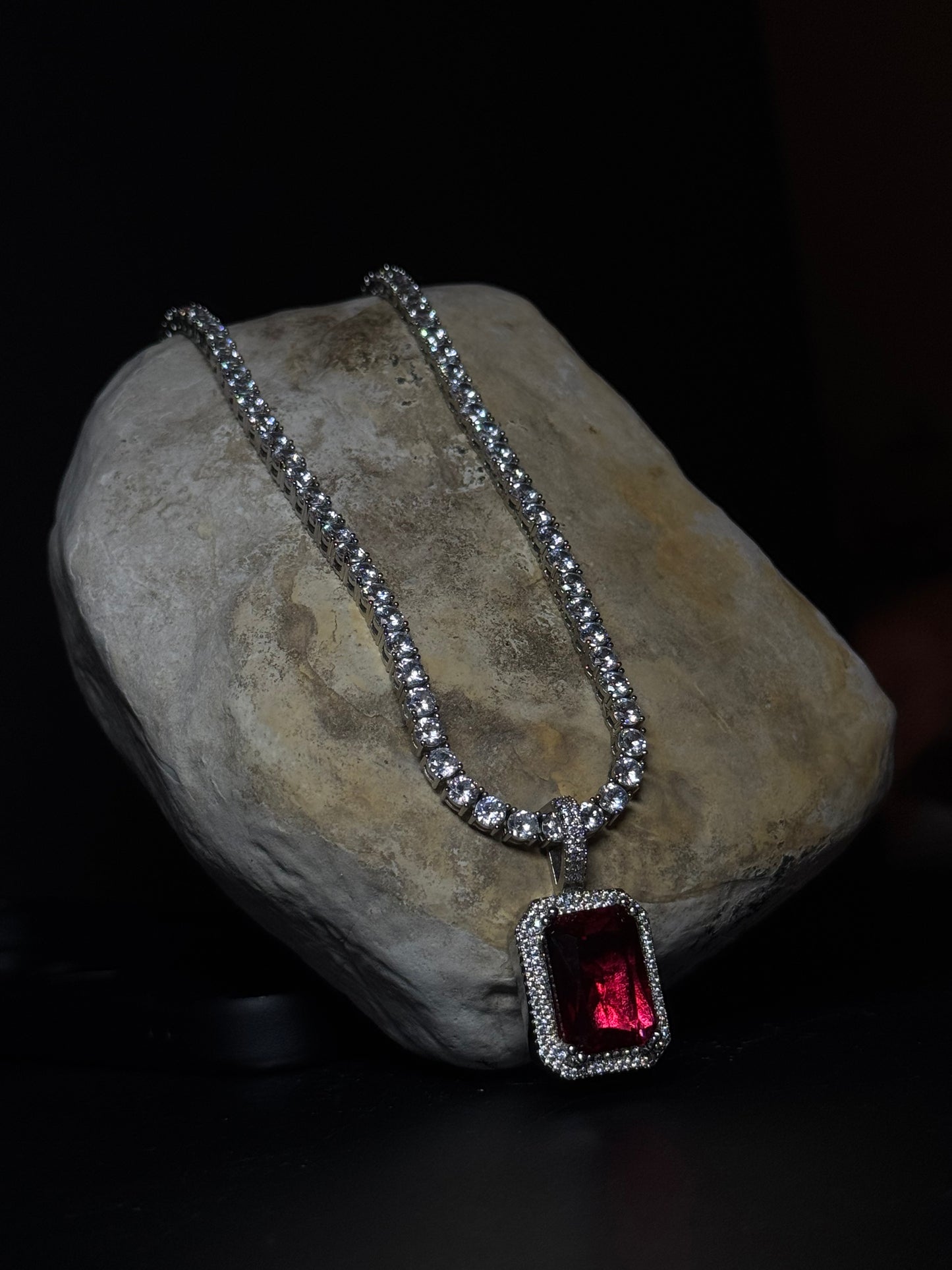 MIDNIGHT RUBY GEM NECKLACE