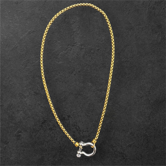 MERLE CHARM NECKLACE