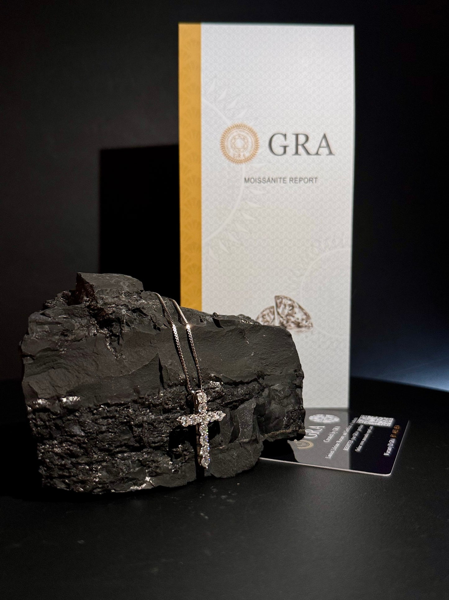 REDEMPTION MOISSANITE CROSS