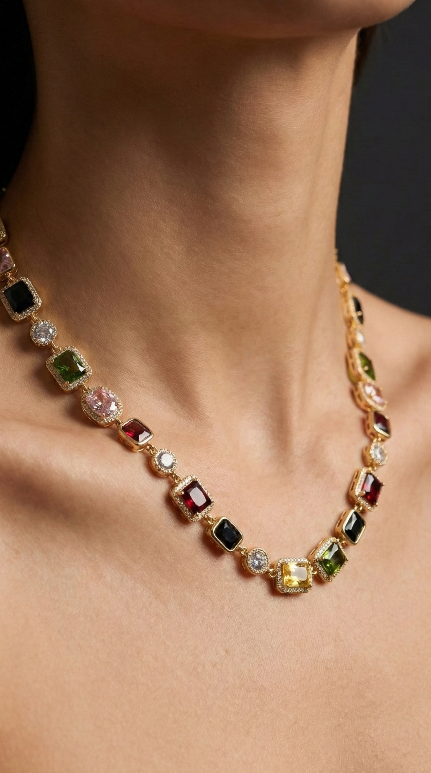 APOLLO GEM STONES NECKLACE
