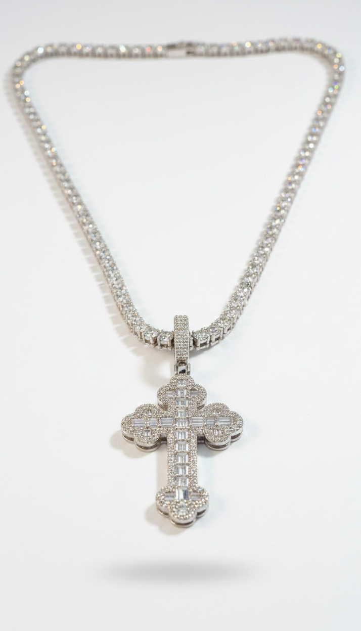 LAJAS NECKLACE