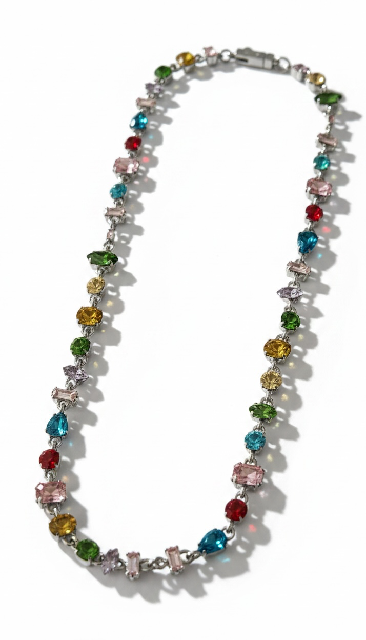 MACARENA NECKLACE