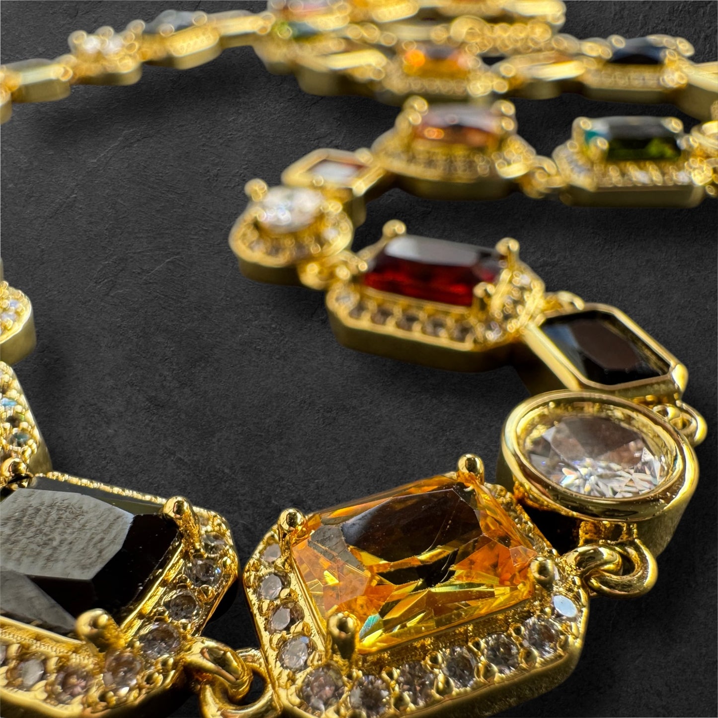 APOLLO GEM STONES NECKLACE